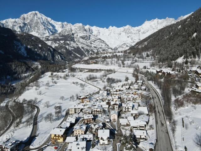 Albergo Le Marmotte Pré-Saint-Didier Екстериор снимка