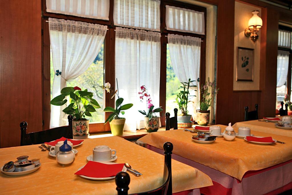 Albergo Le Marmotte Pré-Saint-Didier Екстериор снимка